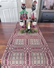 NORMANDY CHRISTMAS SHORT RUNNER *NEW* AVAIL JULY 2026